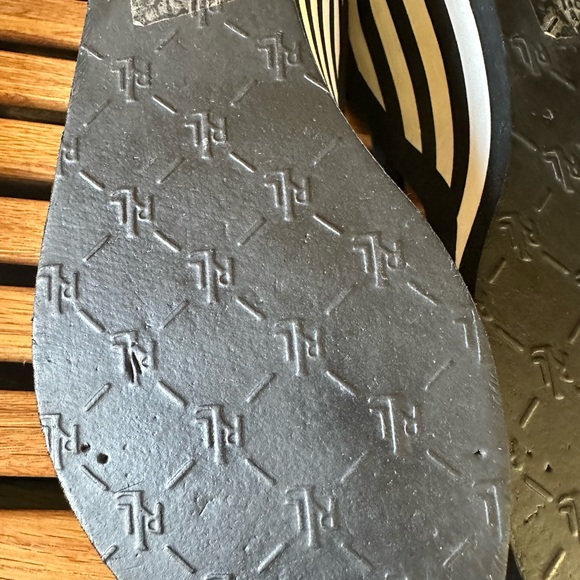 Ralph Lauren women’s wedge sandals - Picture 10 of 13